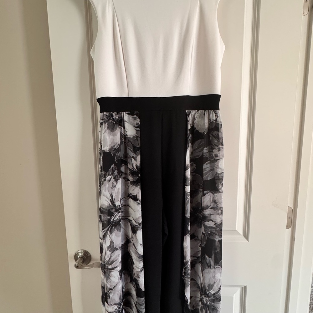Elegant Black and White Floral Dress/Pants
